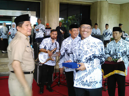 Pencarian PGRI Pasaman Barat - Persatuan Guru Republik Indonesia Cabang Pasaman Barat